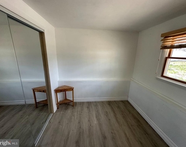 62 Lakeview Court - Photo Thumbnail 13