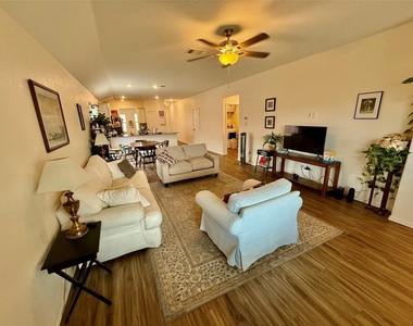 5612 Bellissima Way - Photo Thumbnail 8