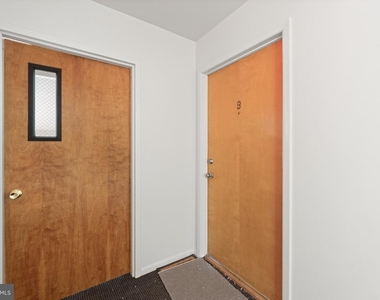 104 Heritage Boulevard - Photo Thumbnail 14