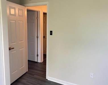 56 Mill Stream Road - Photo Thumbnail 33