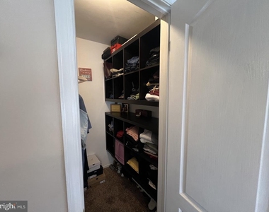 9 Elbow Lane - Photo Thumbnail 16
