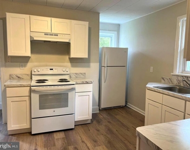 504 New Freedom Road Road - Photo Thumbnail 2