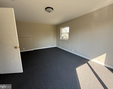504 New Freedom Road - Photo Thumbnail 3