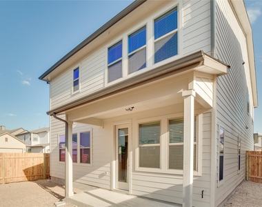 9100 Garnet Dr - Photo Thumbnail 27