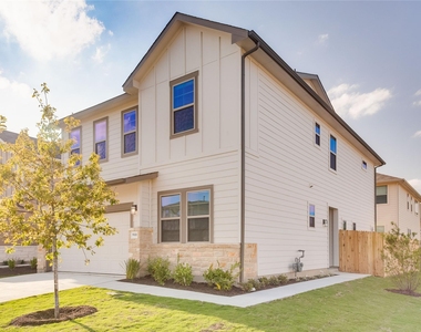 9100 Garnet Dr - Photo Thumbnail 1