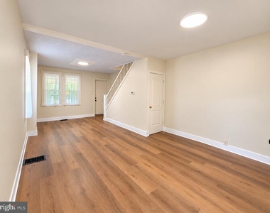 264 6th Avenue - Photo Thumbnail 6