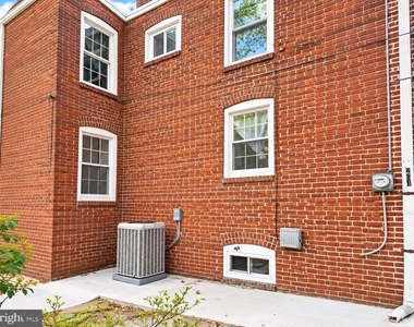 264 6th Avenue - Photo Thumbnail 2