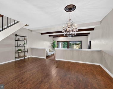 24 Dorset Drive - Photo Thumbnail 18