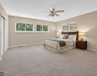 24 Dorset Drive - Photo Thumbnail 14