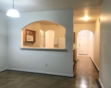 149 Maplewood North N - Photo Thumbnail 7