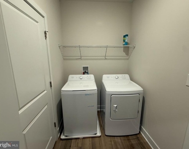 1662 Lake Placid Drive - Photo Thumbnail 29