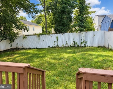 925 Clovis Avenue - Photo Thumbnail 13