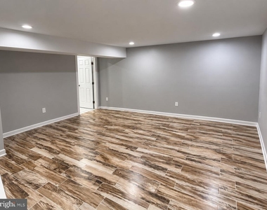 925 Clovis Avenue - Photo Thumbnail 6