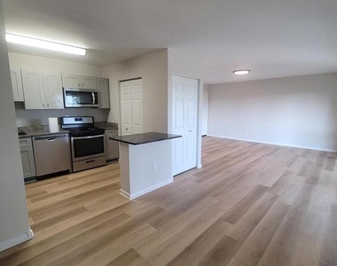 3130 Brinkley Road - Photo Thumbnail 3