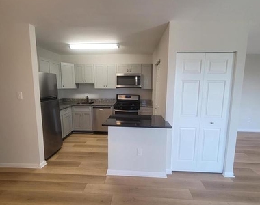 3130 Brinkley Road - Photo Thumbnail 13