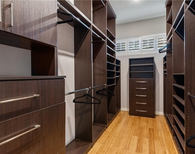 2612 Carnarvon Ln - Photo Thumbnail 15