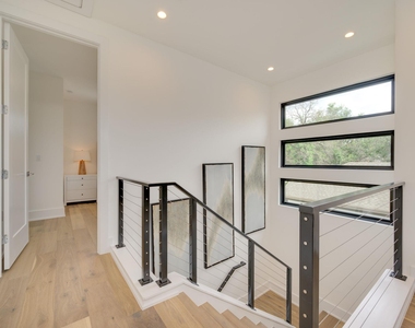 2415 Mccall Rd - Photo Thumbnail 30