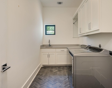 2415 Mccall Rd - Photo Thumbnail 22