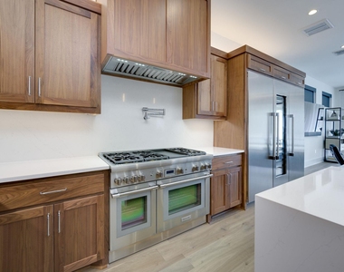 2415 Mccall Rd - Photo Thumbnail 9
