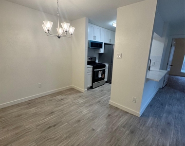 3617 Leafield Dr - Photo Thumbnail 3