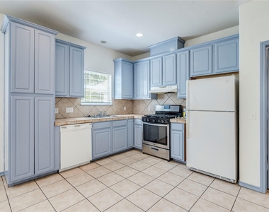 5503 Duval St - Photo Thumbnail 4