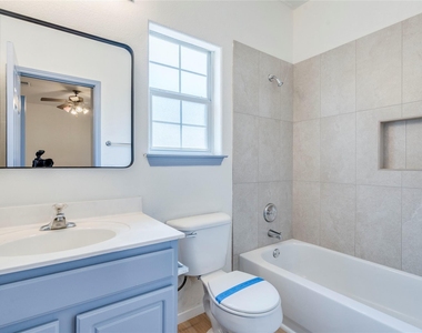 5503 Duval St - Photo Thumbnail 8