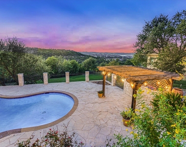 17110 Majestic Ridge Rd - Photo Thumbnail 27