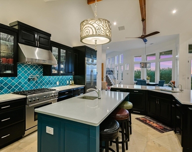 17110 Majestic Ridge Rd - Photo Thumbnail 10