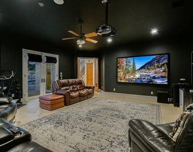 17110 Majestic Ridge Rd - Photo Thumbnail 15