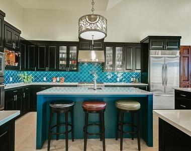 17110 Majestic Ridge Rd - Photo Thumbnail 9