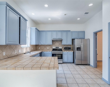 5503 Duval St - Photo Thumbnail 5