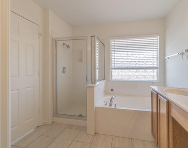18745 Candace Loop - Photo Thumbnail 19