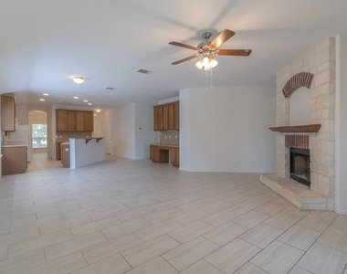 18745 Candace Loop - Photo Thumbnail 4