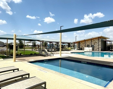 623 Waterway Ave - Photo Thumbnail 22