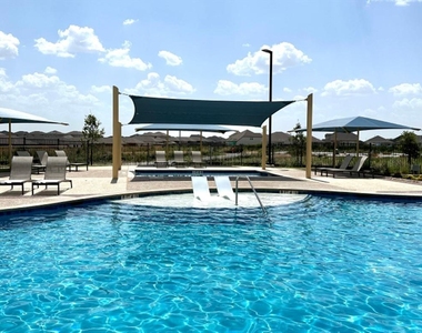 623 Waterway Ave - Photo Thumbnail 31