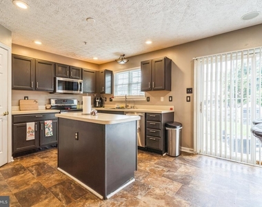 2115 Kyle Green Road - Photo Thumbnail 3