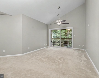 307 Tall Pines Court - Photo Thumbnail 6