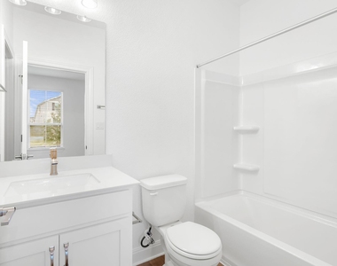 301 Celeste Way - Photo Thumbnail 7