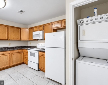 4107 Kennygreen Court - Photo Thumbnail 11
