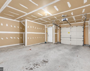 4107 Kennygreen Court - Photo Thumbnail 27
