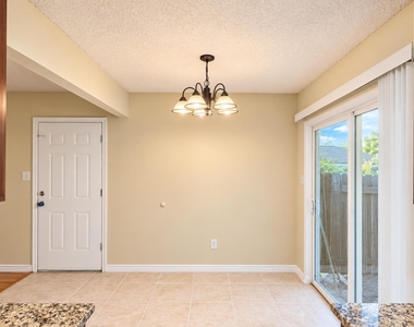7702 Northcrest Blvd - Photo Thumbnail 10