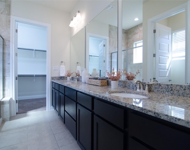 3750 E Palm Valley Blvd - Photo Thumbnail 3