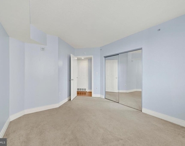 414 Water Street - Photo Thumbnail 15