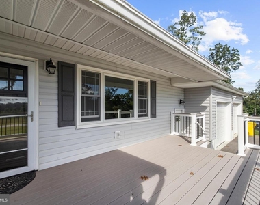7718 Suitt Drive - Photo Thumbnail 27