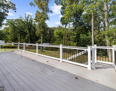 7718 Suitt Drive - Photo Thumbnail 34