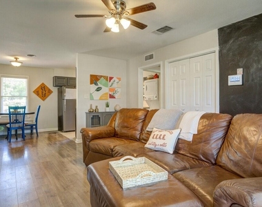 167 Hatcher Ave - Photo Thumbnail 10
