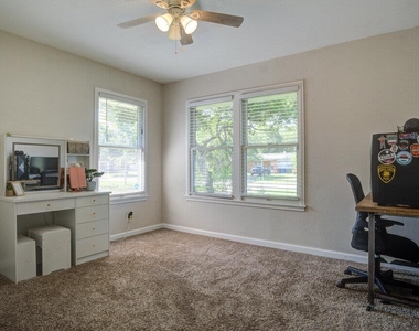167 Hatcher Ave - Photo Thumbnail 16