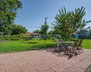 167 Hatcher Ave - Photo Thumbnail 17