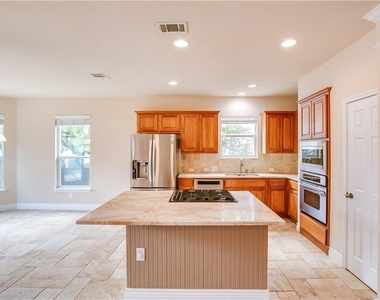 3704 Turkey Path Bnd - Photo Thumbnail 10