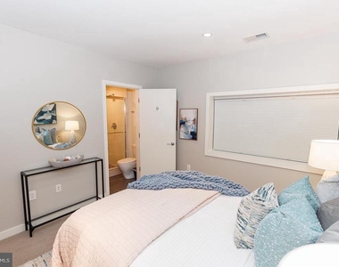 1034 Otis Street Ne - Photo Thumbnail 25